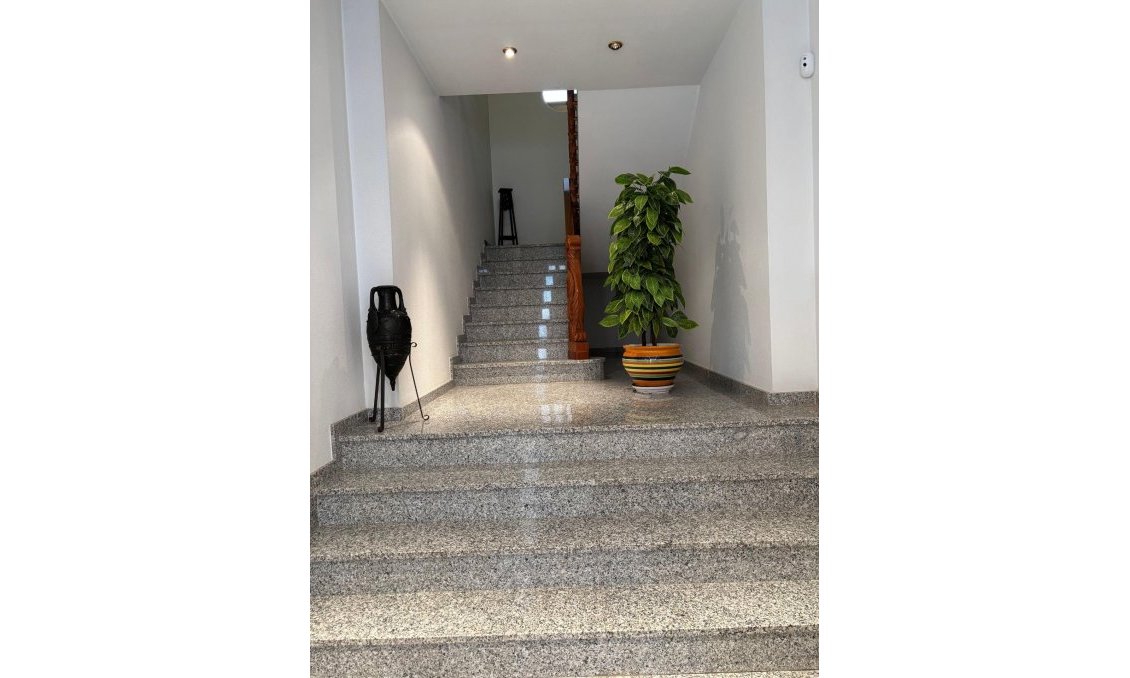 Segunda mano - Town House -
Formentera del Segura - Pueblo 5
