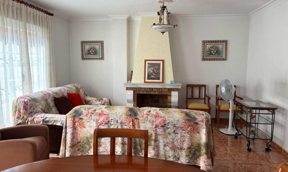 Segunda mano - Town House -
Formentera del Segura - Pueblo 5