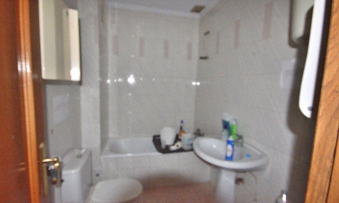 Segunda mano - Apartamento -
Torrevieja - Centro