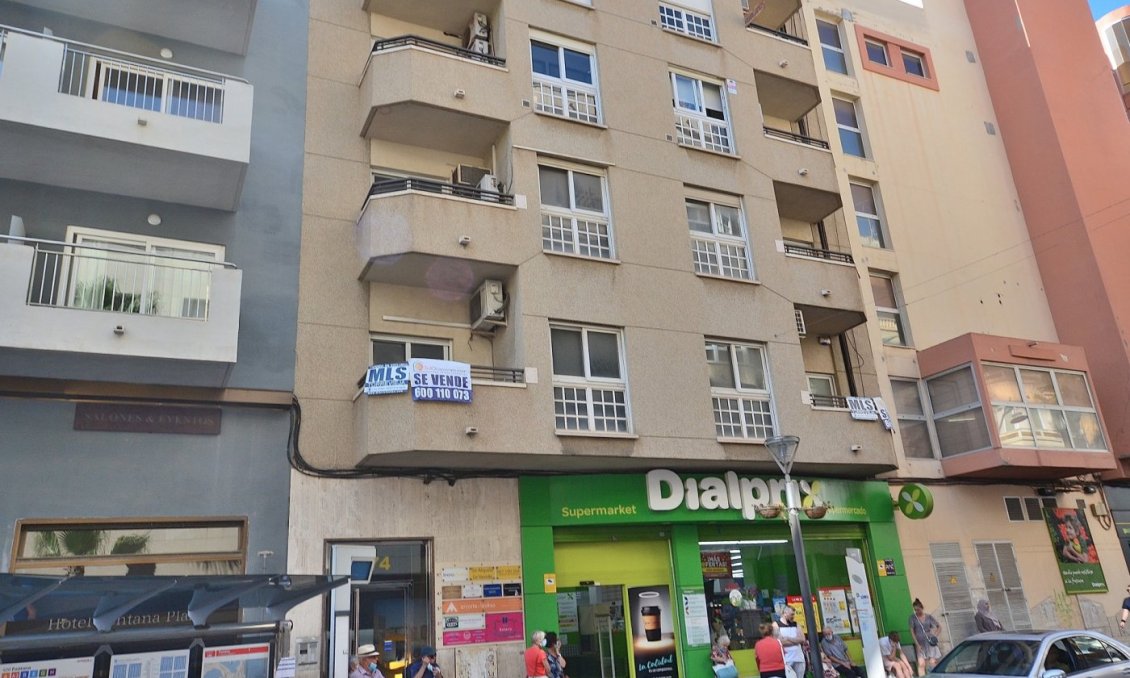 Segunda mano - Apartamento -
Torrevieja - Centro
