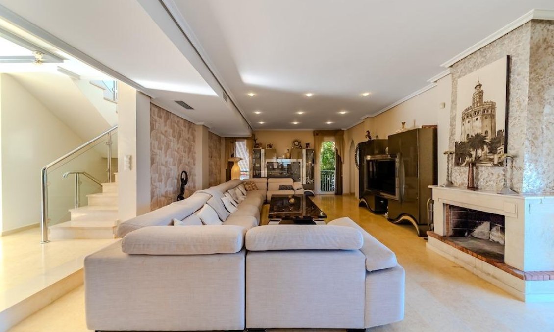 Wiederverkauf - Villa -
Torrevieja - Costa Blanca