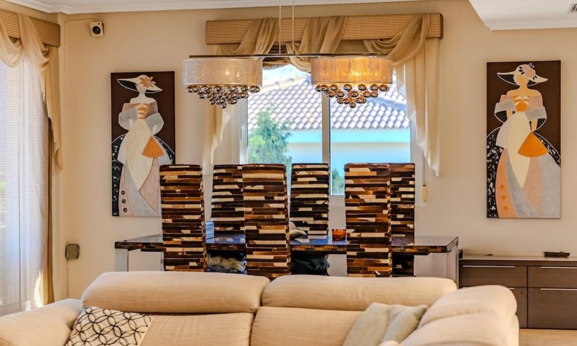 Wiederverkauf - Villa -
Torrevieja - Costa Blanca
