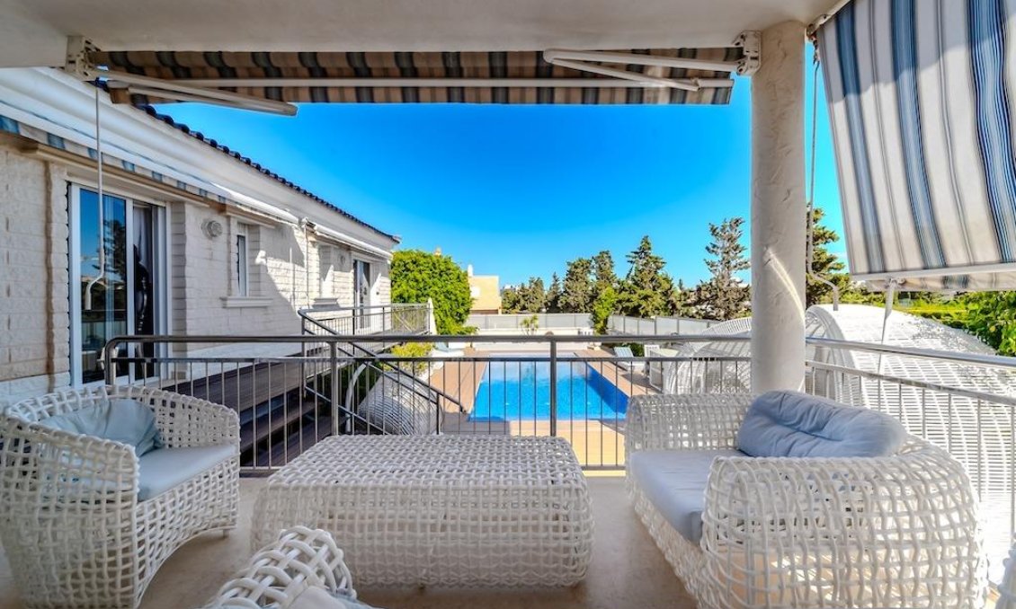 Wiederverkauf - Villa -
Torrevieja - Costa Blanca