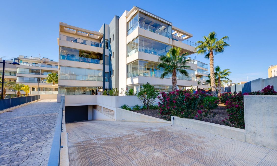Segunda mano - Apartamento -
Orihuela Costa - Costa Blanca