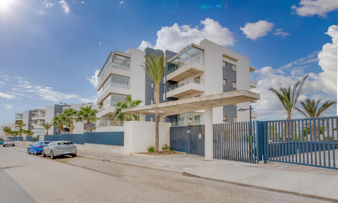 Segunda mano - Apartamento -
Orihuela Costa - Costa Blanca