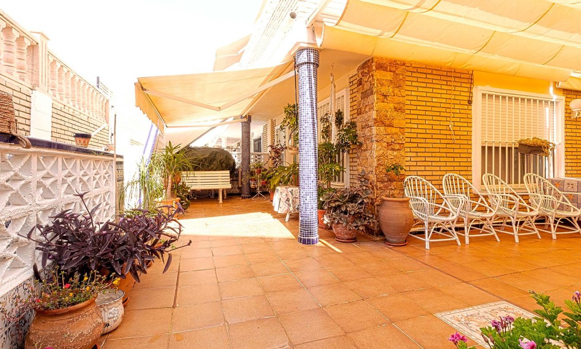 Segunda mano - Bungalow -
Torrevieja - Costa Blanca