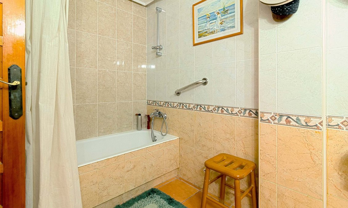 Segunda mano - Bungalow -
Torrevieja - Costa Blanca