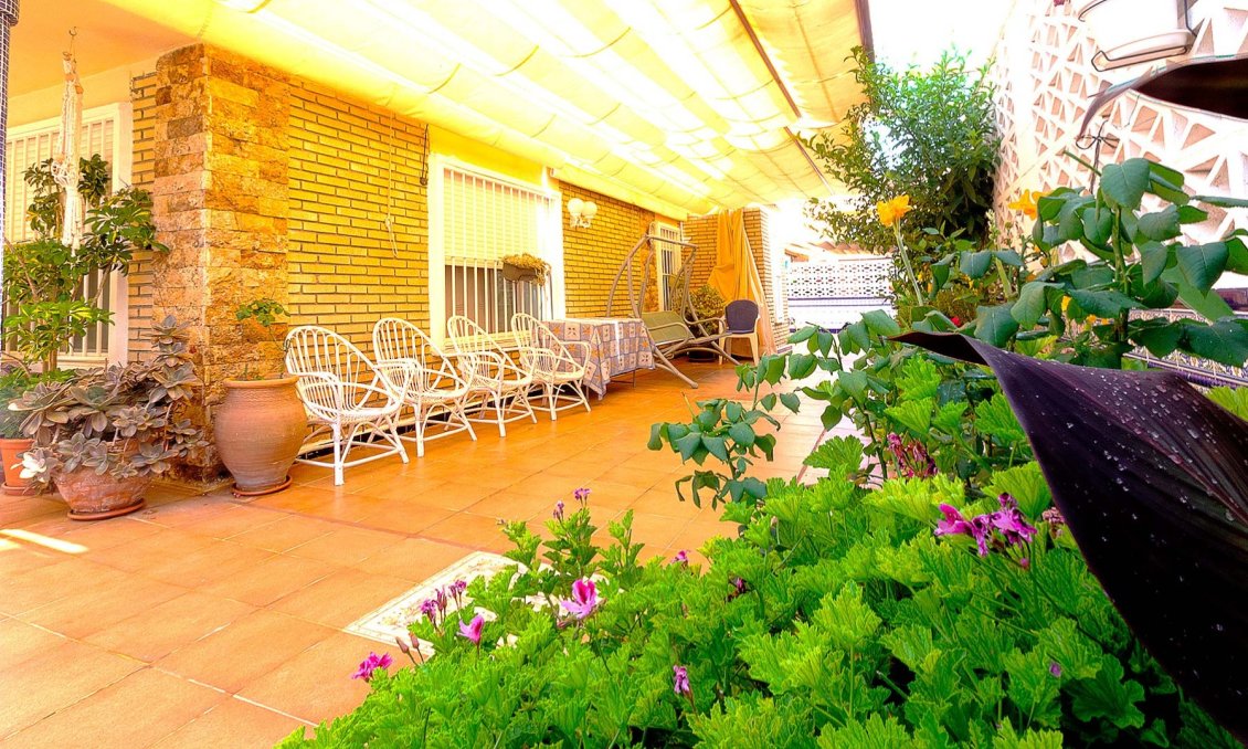 Segunda mano - Bungalow -
Torrevieja - Costa Blanca