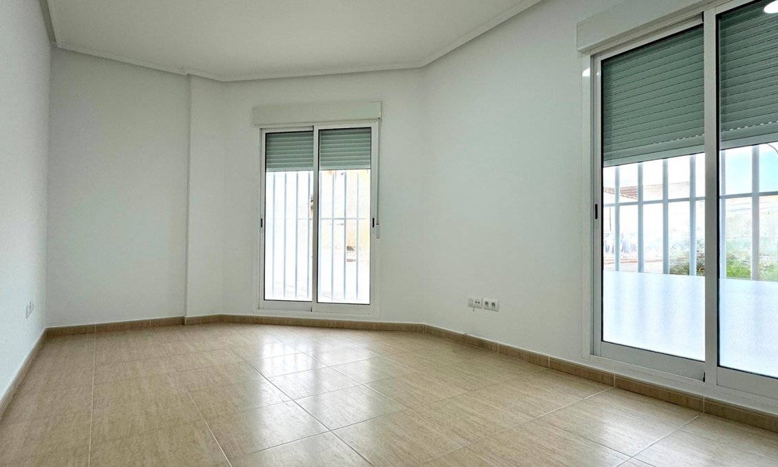 Segunda mano - Apartamento -
Pilar de la Horadada - Costa Blanca