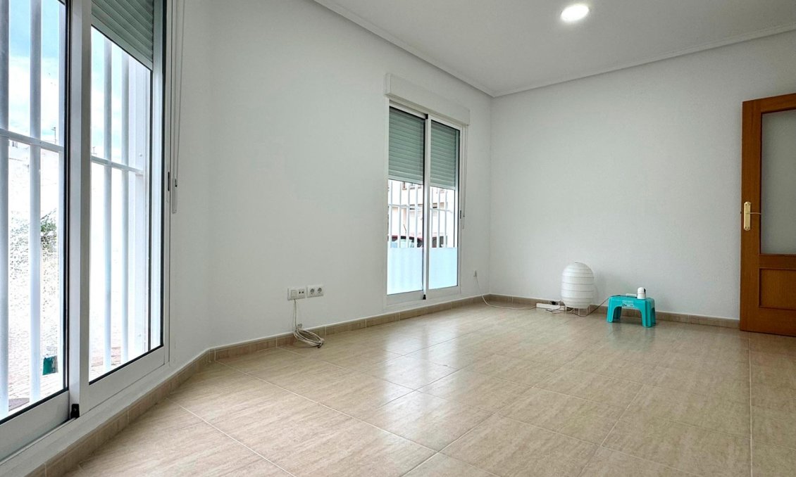 Segunda mano - Apartamento -
Pilar de la Horadada - Costa Blanca