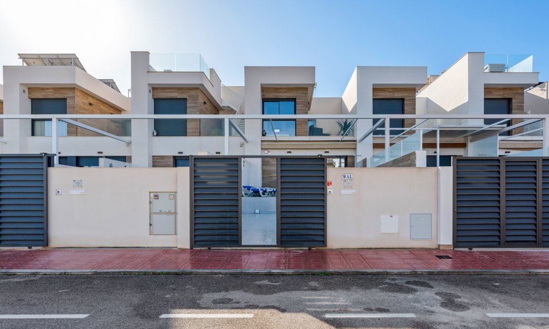 Segunda mano - Villa -
Ciudad Quesada - Costa Blanca