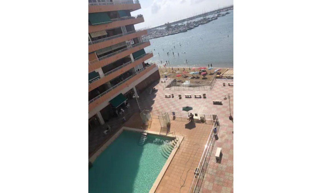 Wiederverkauf - Duplex -
Torrevieja - Playa De Los Naufragos