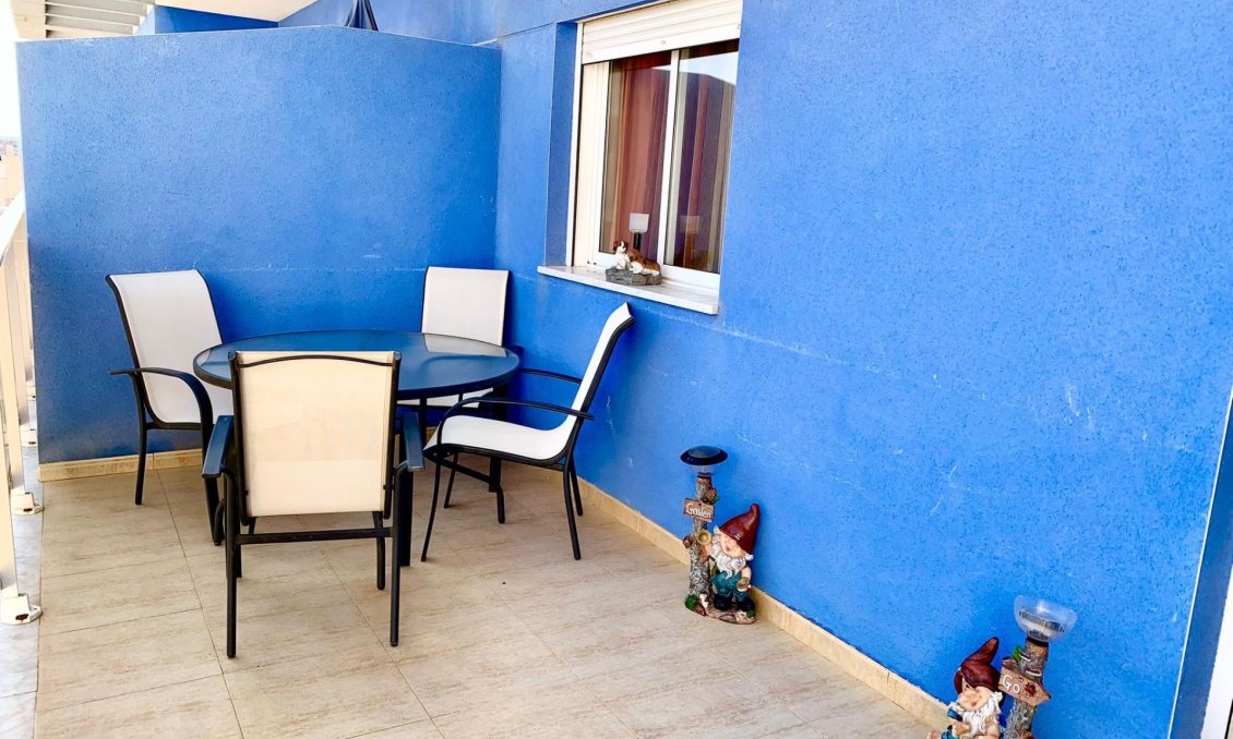 Segunda mano - Apartamento -
Guardamar del Segura - Puerto