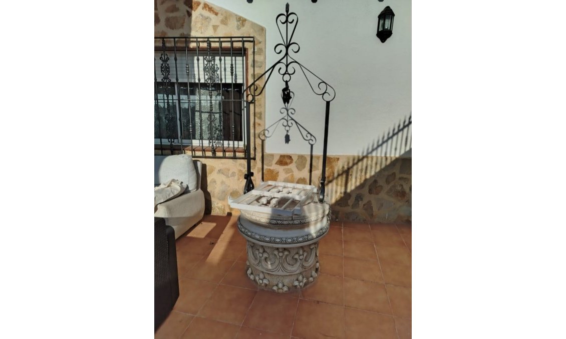 Segunda mano - Villa -
La Romana - Inland