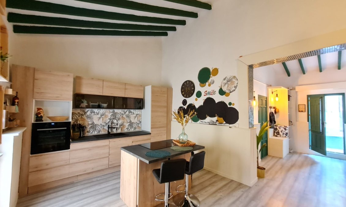 Segunda mano - Town House -
Algueña - Inland