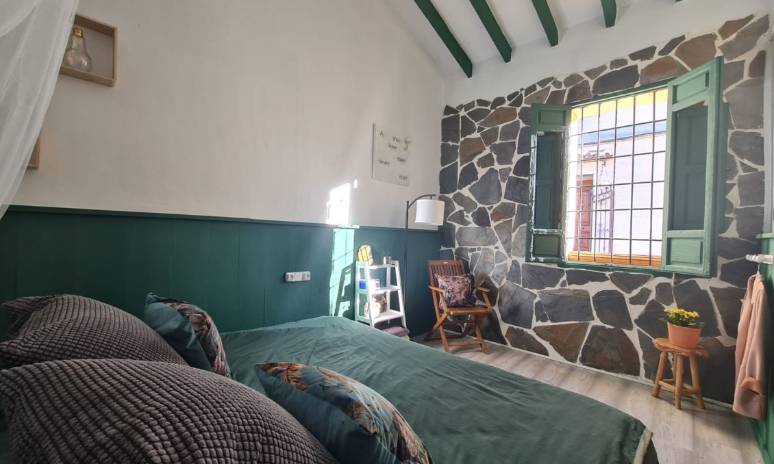 Segunda mano - Town House -
Algueña - Inland
