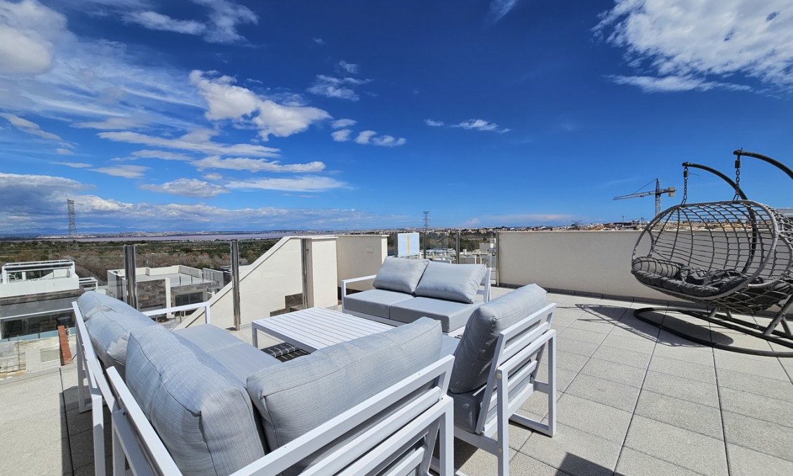 Segunda mano - Villa -
Villamartin - Costa Blanca