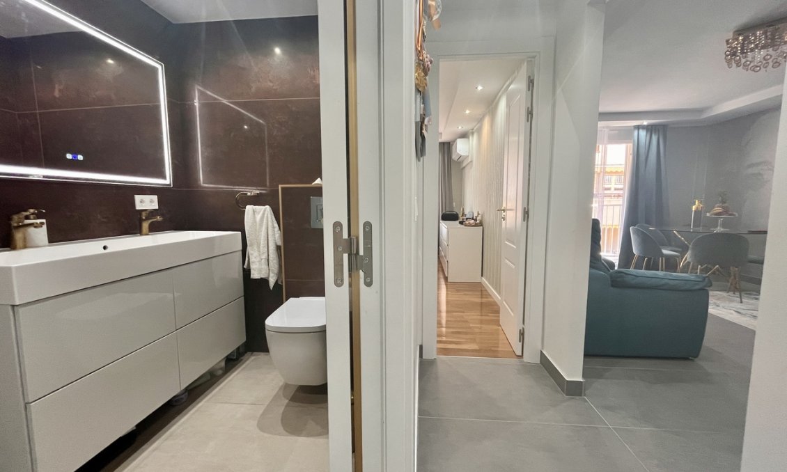 Segunda mano - Apartamento -
Torrevieja - Costa Blanca