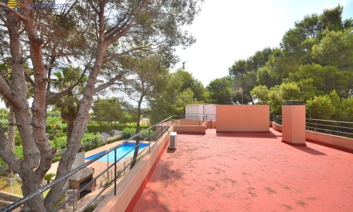 Segunda mano - Villa -
Torrevieja - Los Balcones