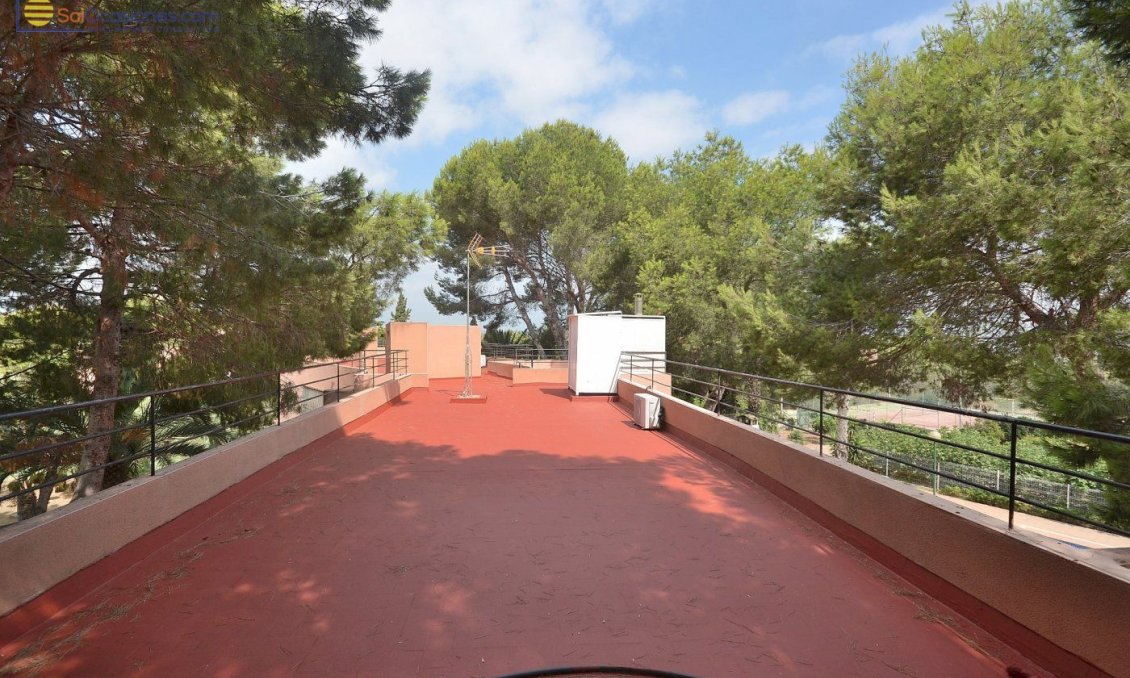 Segunda mano - Villa -
Torrevieja - Los Balcones