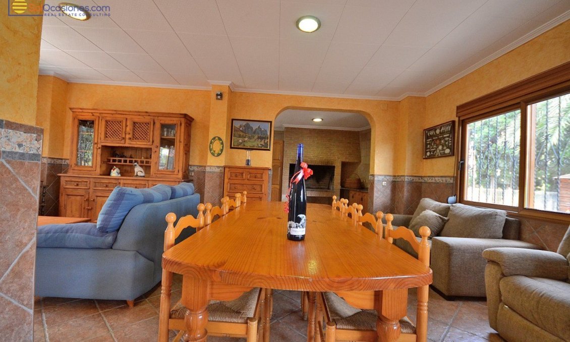 Segunda mano - Villa -
Torrevieja - Los Balcones