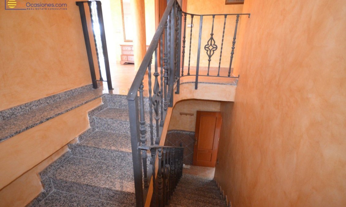 Segunda mano - Villa -
Torrevieja - Los Balcones
