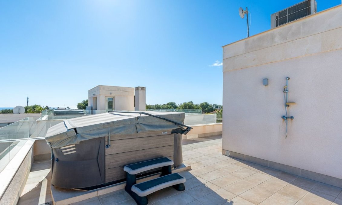 Segunda mano - Villa -
Orihuela Costa - Costa Blanca