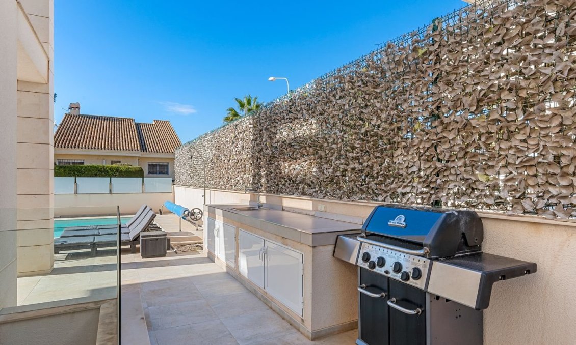 Segunda mano - Villa -
Orihuela Costa - Costa Blanca