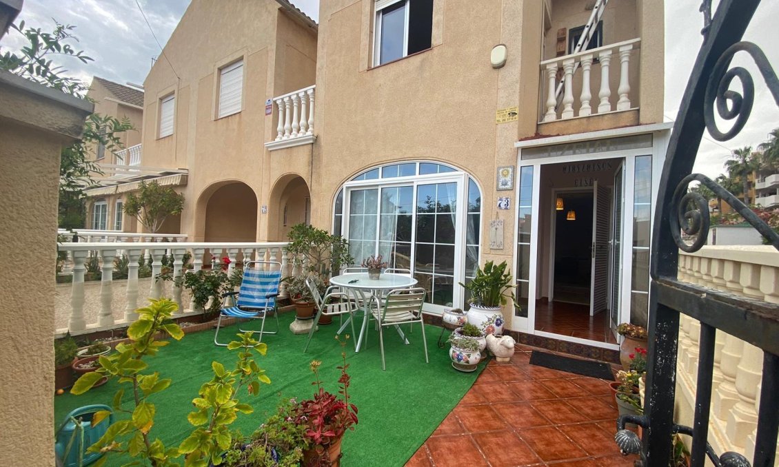Segunda mano - Semi Detached -
Orihuela Costa - Punta Prima