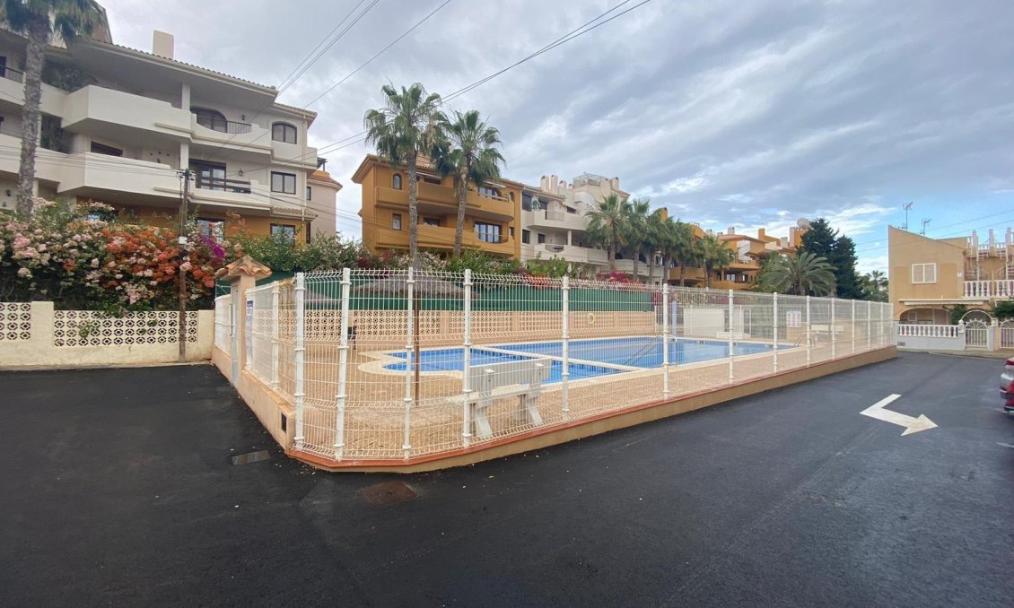 Segunda mano - Semi Detached -
Orihuela Costa - Punta Prima