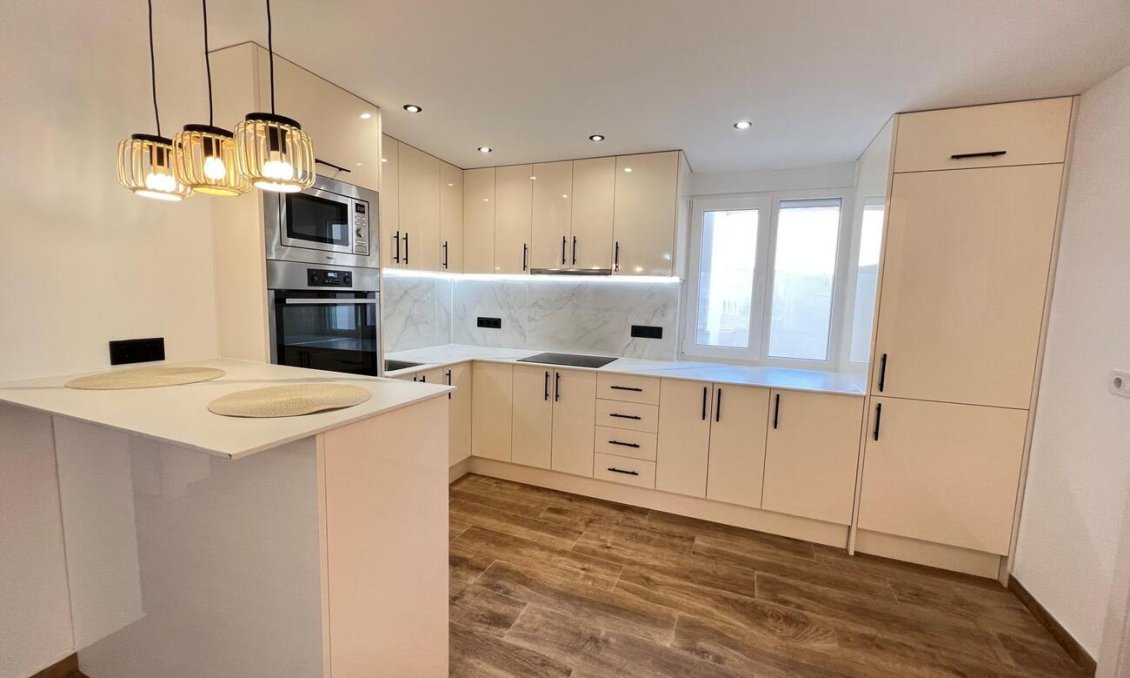 Segunda mano - Apartamento -
Torrevieja - Costa Blanca
