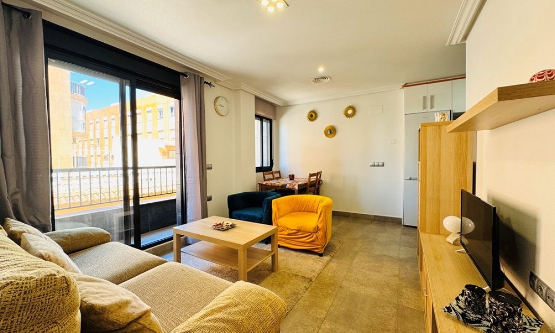 Segunda mano - Apartamento -
La Mata - Costa Blanca