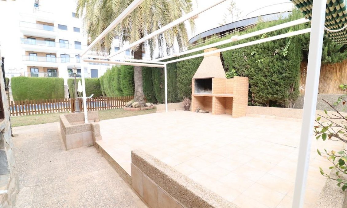 Segunda mano - Villa -
Pilar de la Horadada - Costa Blanca