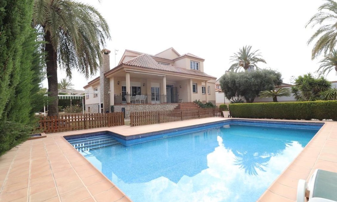 Segunda mano - Villa -
Pilar de la Horadada - Costa Blanca