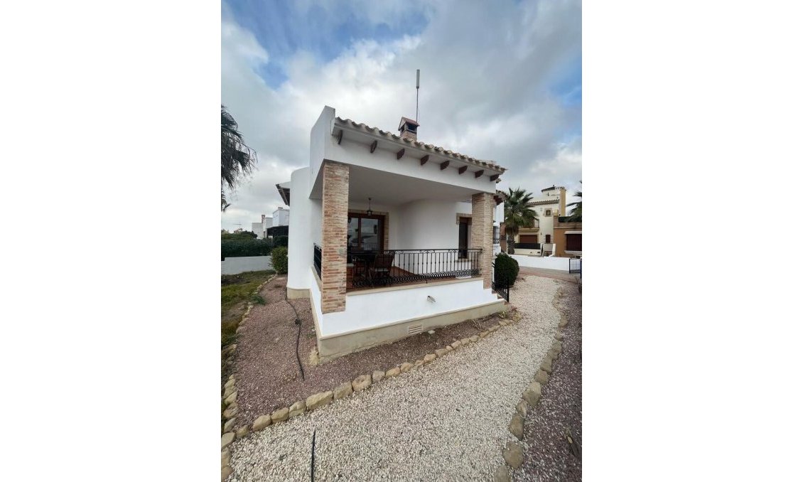 Segunda mano - Villa -
Algorfa - Costa Blanca