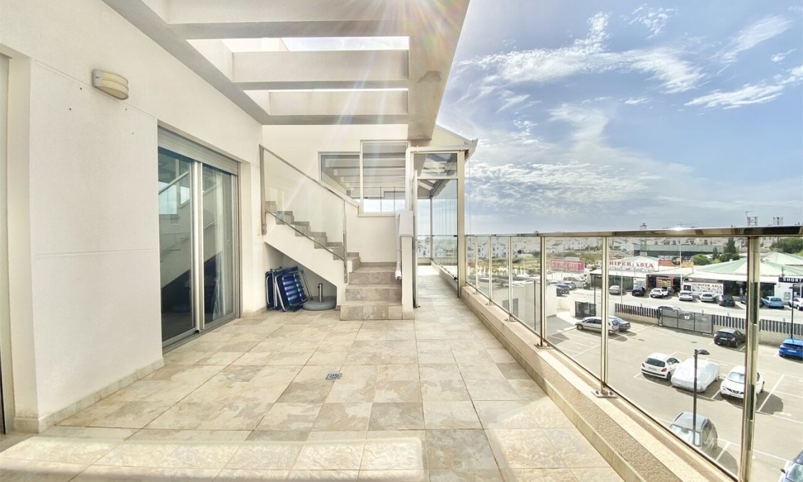 Segunda mano - Penthouse Penthouse -
Villamartin - Los Dolses