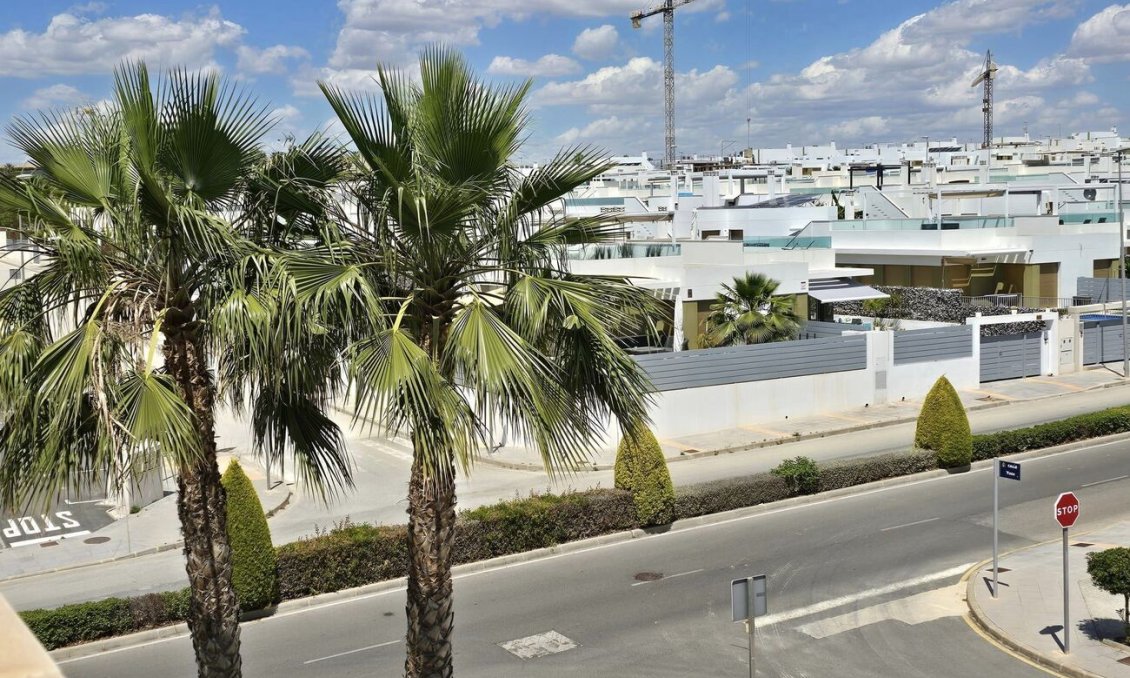 Resale - Penthouse Penthouse -
Vistabella Golf Entre Naranjos