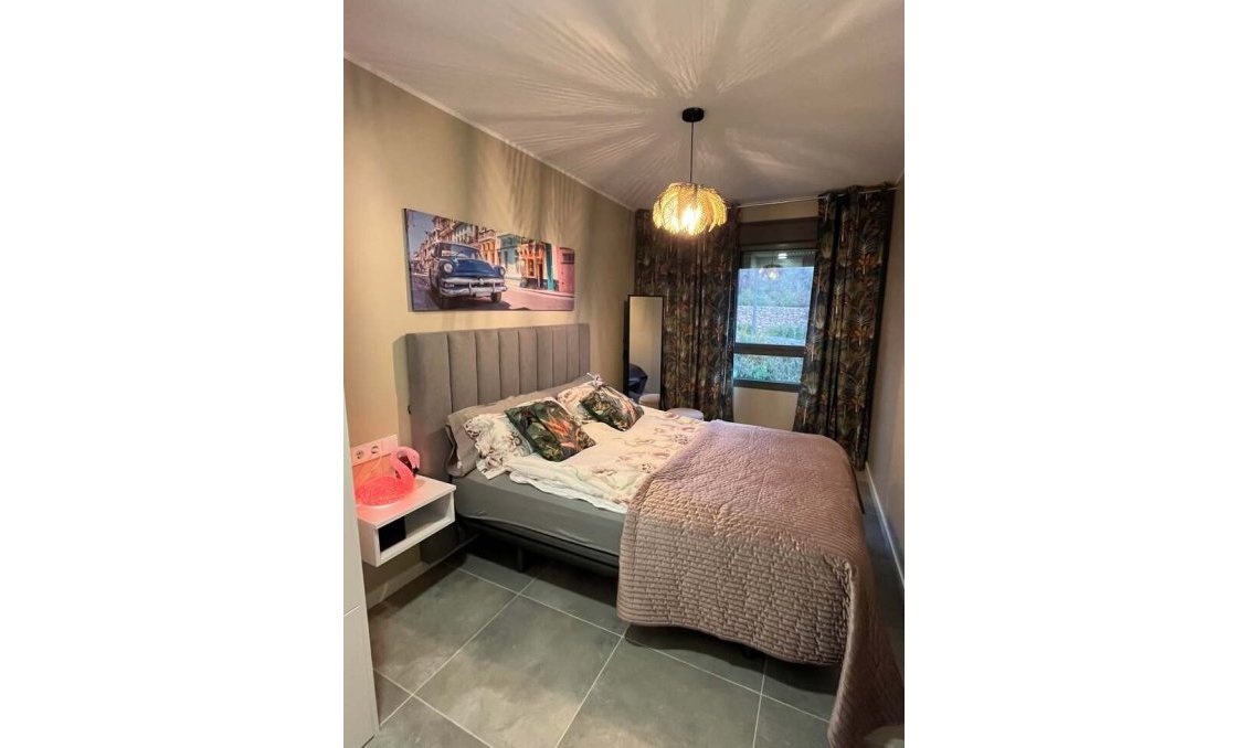 Segunda mano - Apartamento -
Finestrat