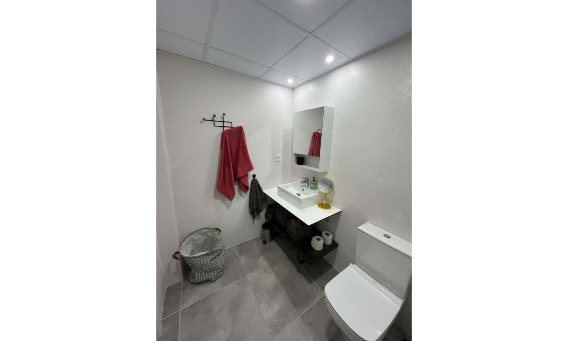 Segunda mano - Apartamento -
Finestrat