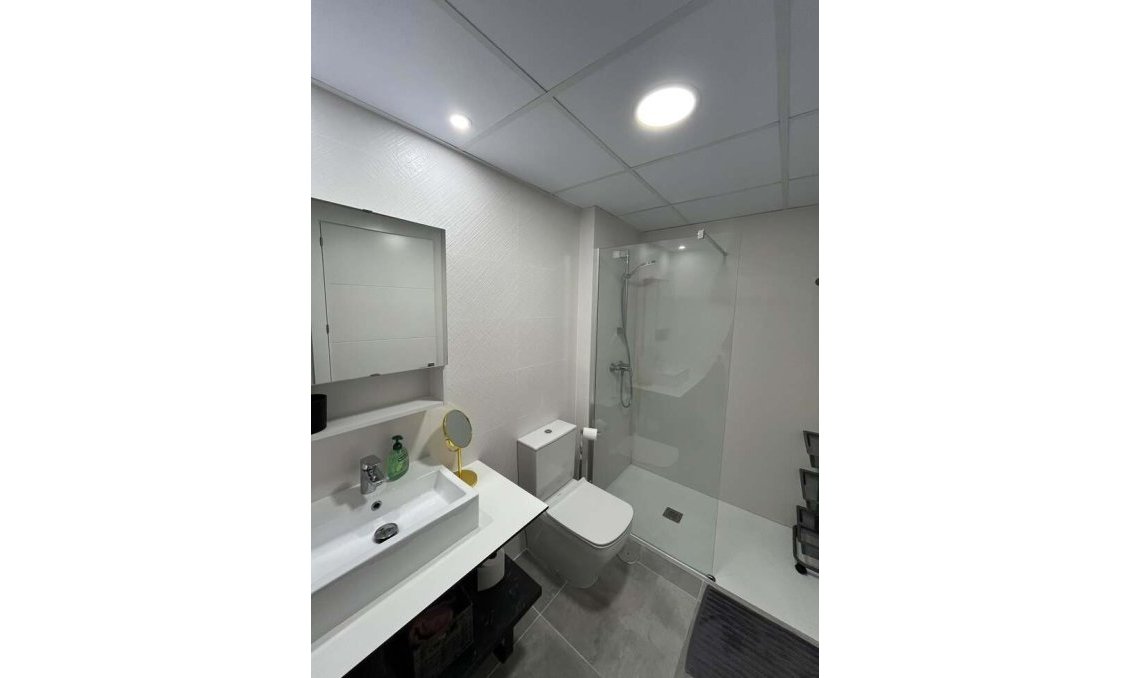 Segunda mano - Apartamento -
Finestrat