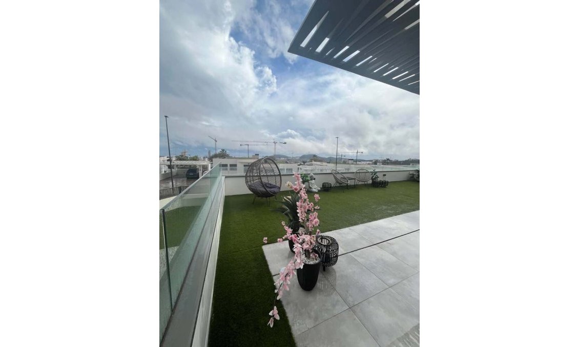 Segunda mano - Apartamento -
Finestrat