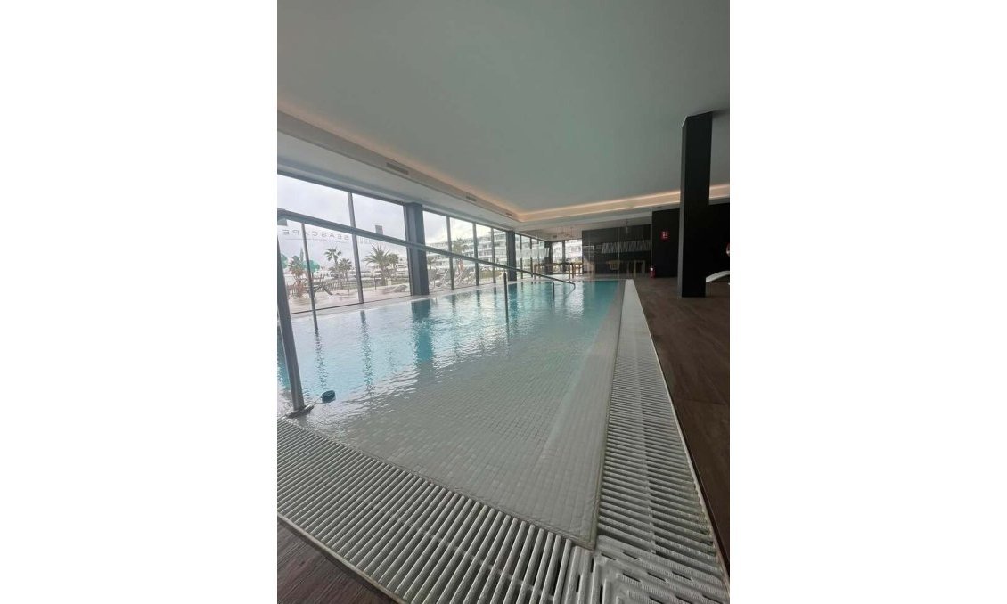 Segunda mano - Apartamento -
Finestrat