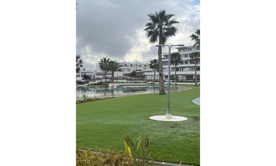 Segunda mano - Apartamento -
Finestrat