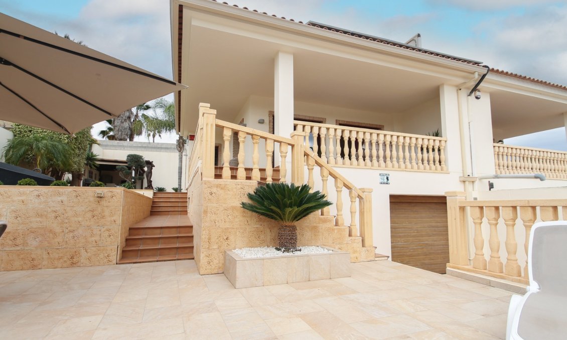 Segunda mano - Villa -
Torrevieja - Costa Blanca