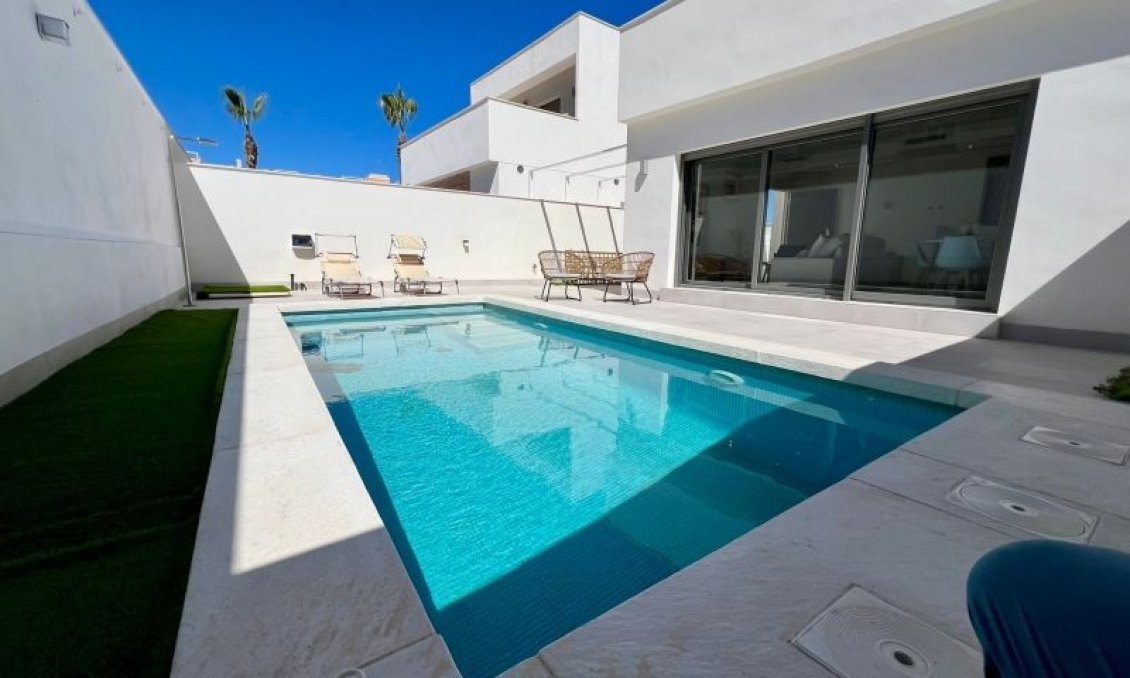 Segunda mano - Villa -
Orihuela Costa - Costa Blanca