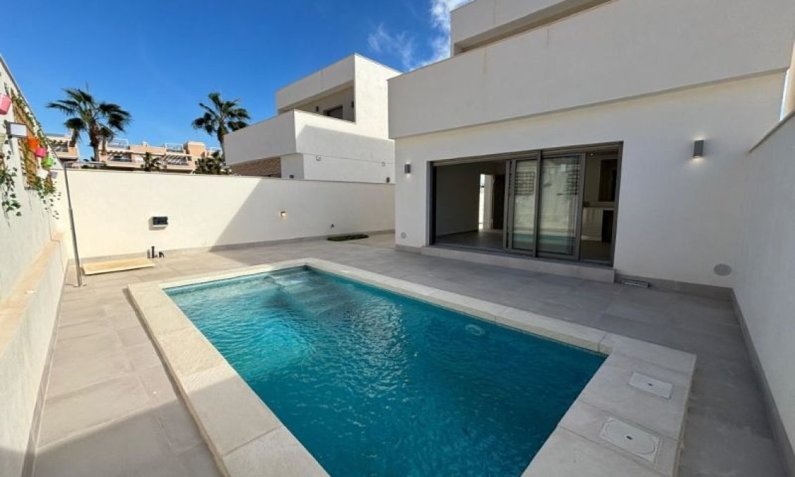 Segunda mano - Villa -
Orihuela Costa - Costa Blanca