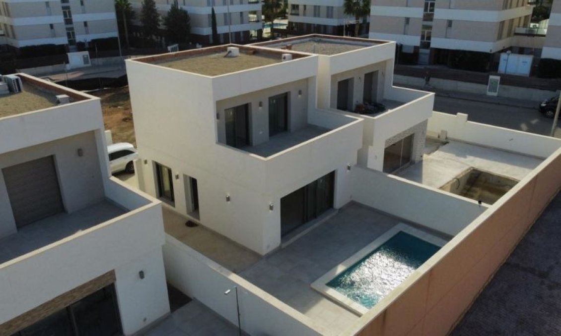 Segunda mano - Villa -
Orihuela Costa - Costa Blanca
