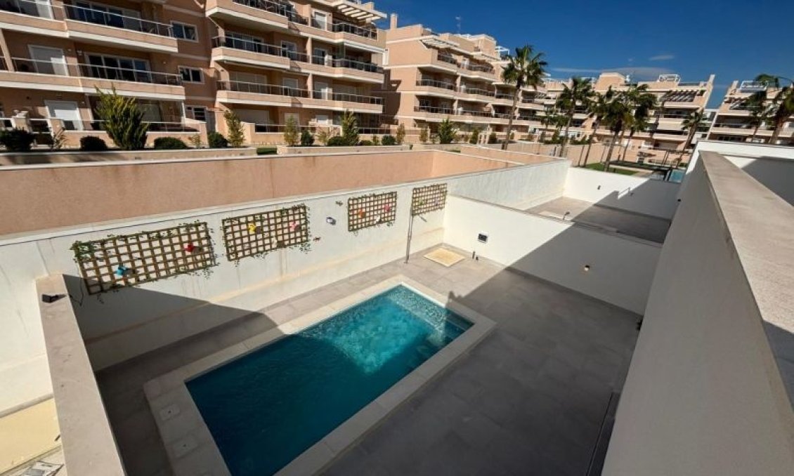 Segunda mano - Villa -
Orihuela Costa - Costa Blanca