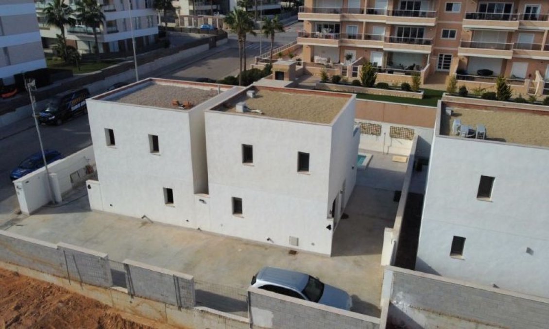 Segunda mano - Villa -
Orihuela Costa - Costa Blanca