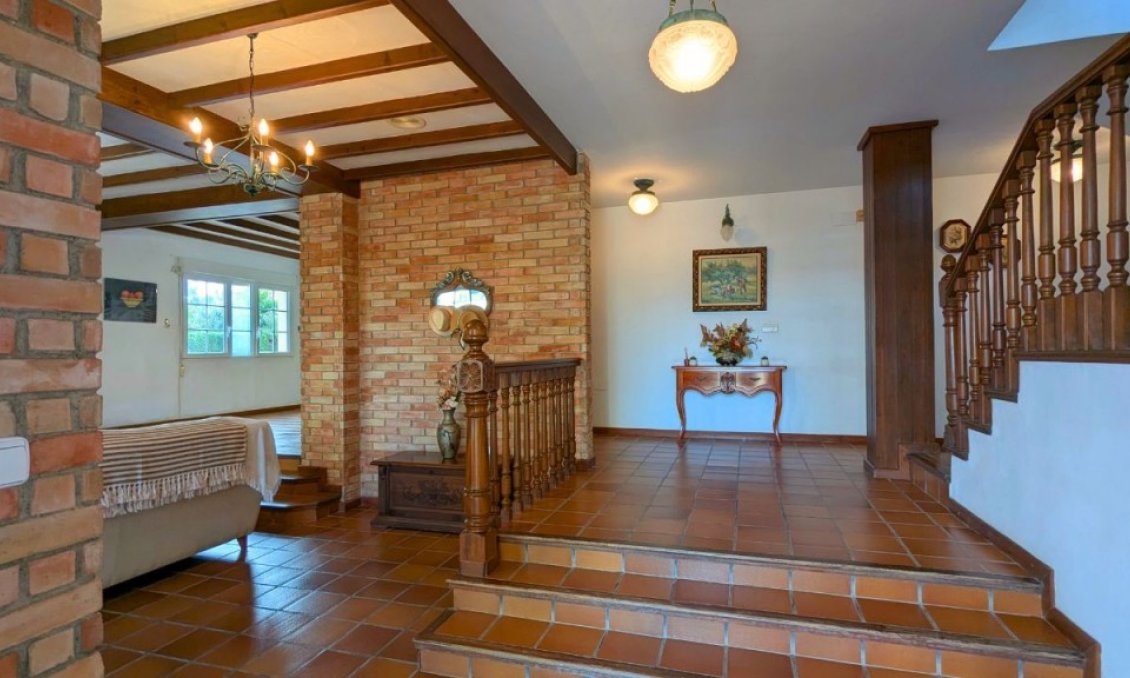 Wiederverkauf - Villa -
Mil Palmeras - Costa Blanca